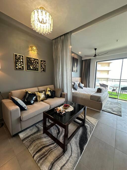 Apartment Luxe Lagoon New Delhi